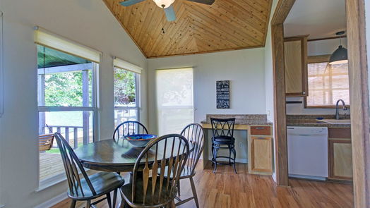 Livingston 1-story, 3-bed 332 Oak Crest Drive-idx