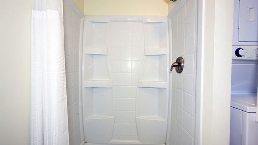 Livingston 1-story, 3-bed 332 Oak Crest Drive-idx