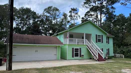 Livingston 2-story, 3-bed 230 Tiki Trail-idx