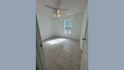 Livingston 2-story, 3-bed 230 Tiki Trail-idx