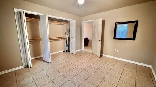 Livingston 2-story, 3-bed 230 Tiki Trail-idx