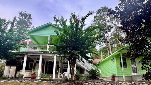 Livingston 2-story, 3-bed 230 Tiki Trail-idx