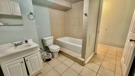 Livingston 2-story, 3-bed 230 Tiki Trail-idx