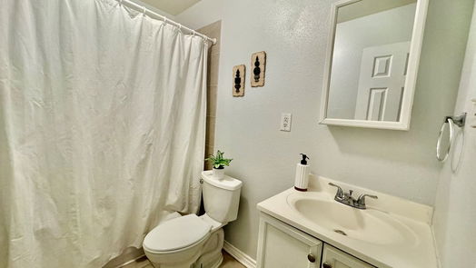 Livingston 2-story, 3-bed 230 Tiki Trail-idx
