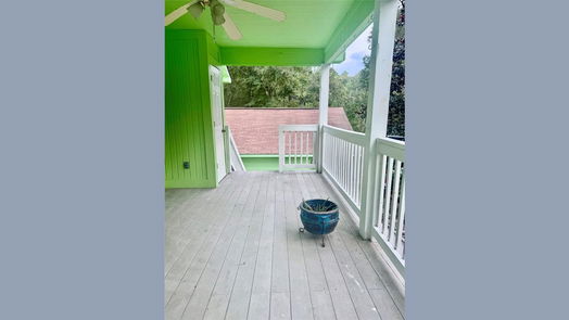 Livingston 2-story, 3-bed 230 Tiki Trail-idx