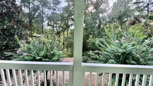 Livingston 2-story, 3-bed 230 Tiki Trail-idx