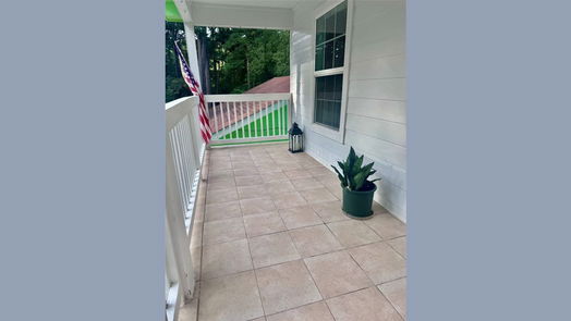 Livingston 2-story, 3-bed 230 Tiki Trail-idx