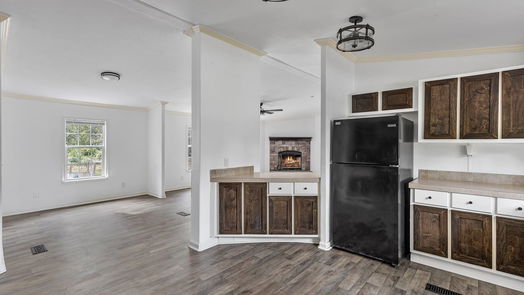 Livingston null-story, 3-bed 408 Windwood Drive-idx