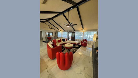 Livingston null-story, 4-bed 323 Mallard Point-idx