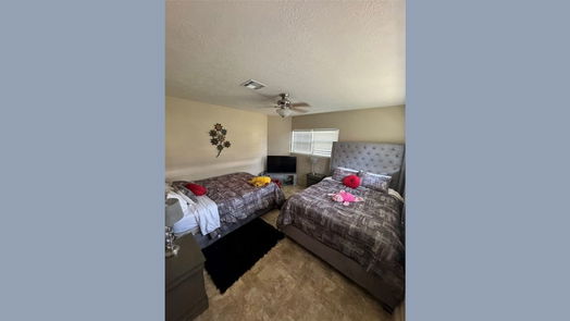 Livingston null-story, 4-bed 323 Mallard Point-idx