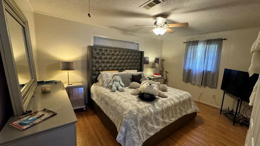 Livingston null-story, 4-bed 323 Mallard Point-idx