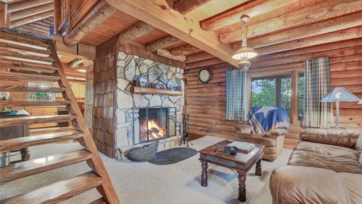 Livingston 2-story, 3-bed 185 Country Lane-idx