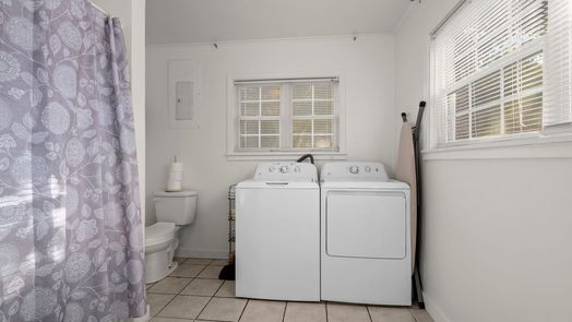 Livingston null-story, 3-bed 2182 S Houston Avenue S-idx