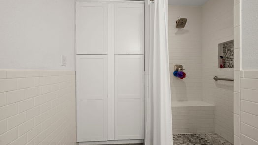Livingston null-story, 3-bed 2182 S Houston Avenue S-idx