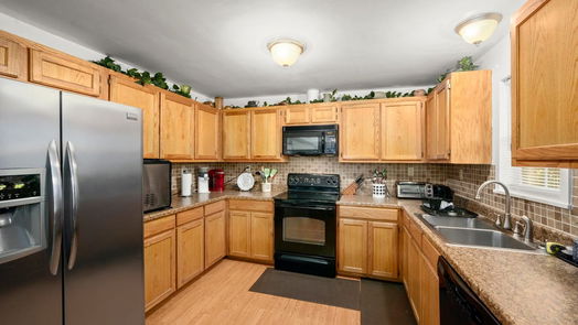 Livingston null-story, 3-bed 2182 S Houston Avenue S-idx