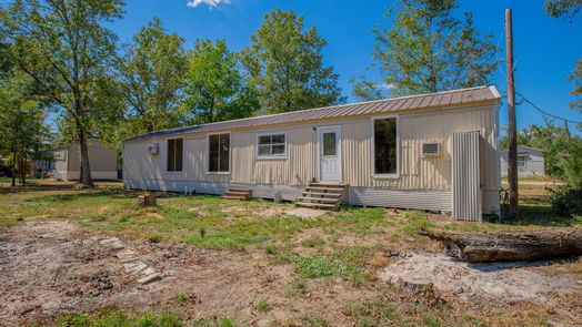 Livingston null-story, 2-bed 290 Wisteria Drive-idx