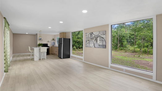 Livingston null-story, 2-bed 290 Wisteria Drive-idx