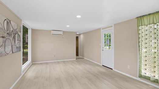 Livingston null-story, 2-bed 290 Wisteria Drive-idx