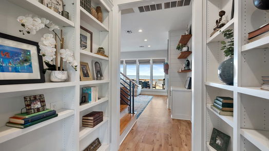 Livingston 2-story, 4-bed 1152 Indian Hill Boulevard-idx