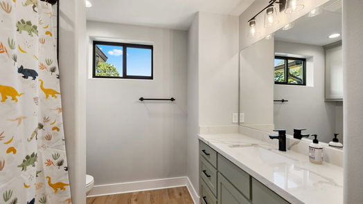 Livingston 2-story, 4-bed 1152 Indian Hill Boulevard-idx