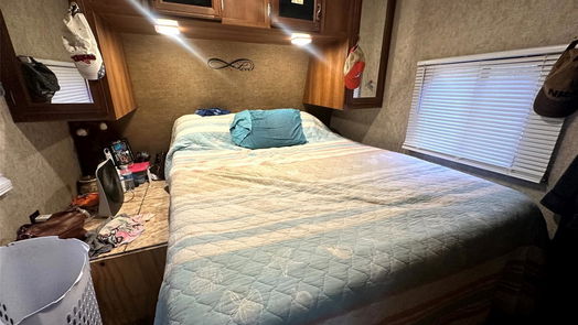 Livingston null-story, null-bed 225 E George Jones Road-idx