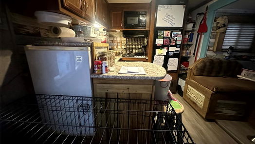 Livingston null-story, null-bed 225 E George Jones Road-idx