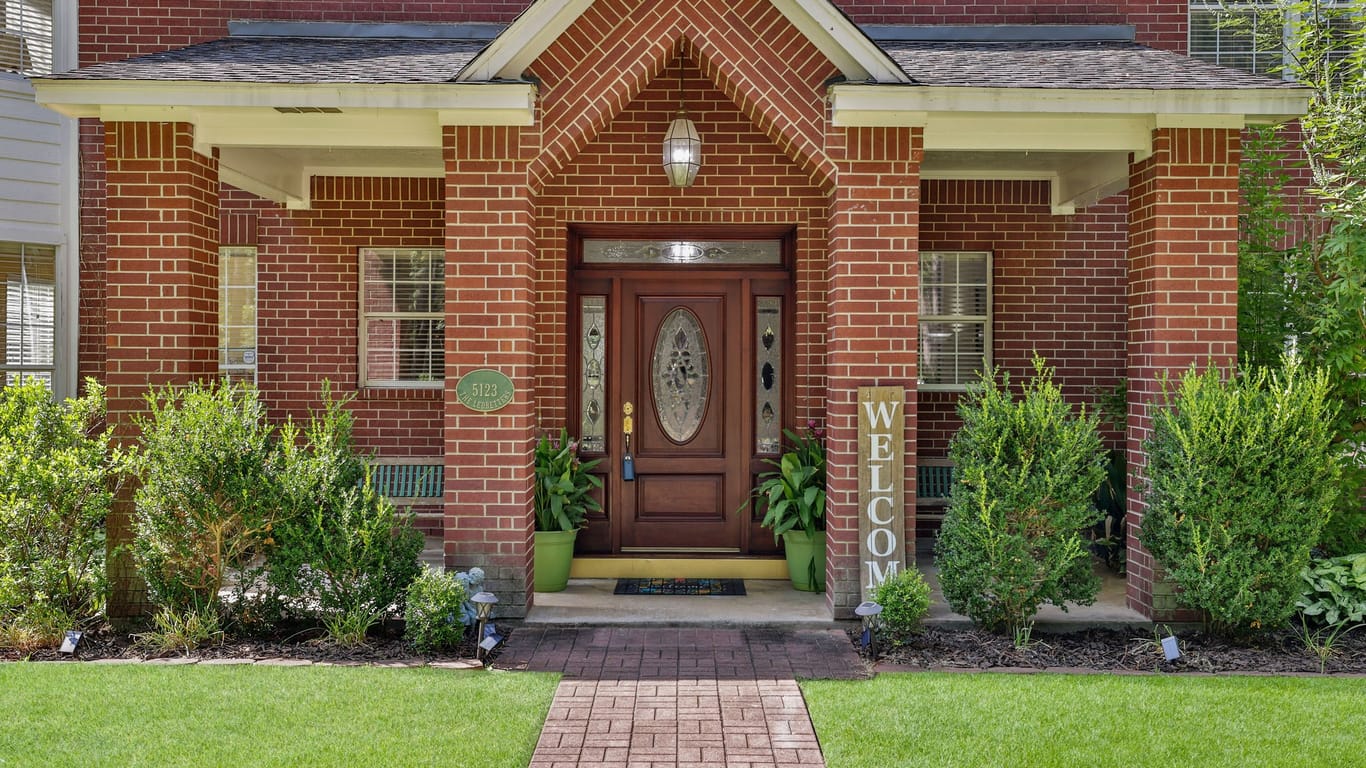 Magnolia 2-story, 5-bed 5123 RANCH HILL DR DRIVE-idx