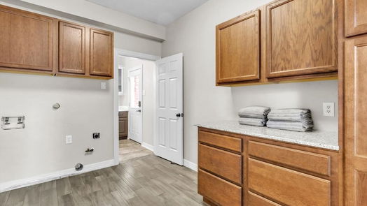 Magnolia 2-story, 5-bed 12514 Colt Court-idx