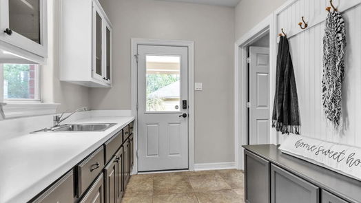 Magnolia 2-story, 5-bed 12514 Colt Court-idx