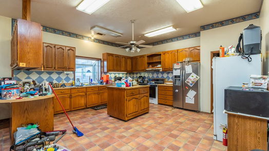 Magnolia 1-story, 5-bed 10119 Caddo Trail-idx
