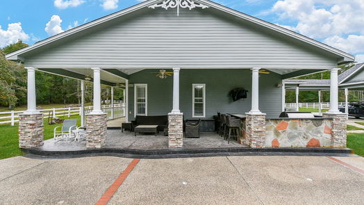 Magnolia 3-story, 4-bed 28602 Dobbin Huffsmith Road-idx