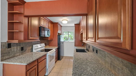 Magnolia 1-story, 3-bed 29810 Amarillo Street-idx