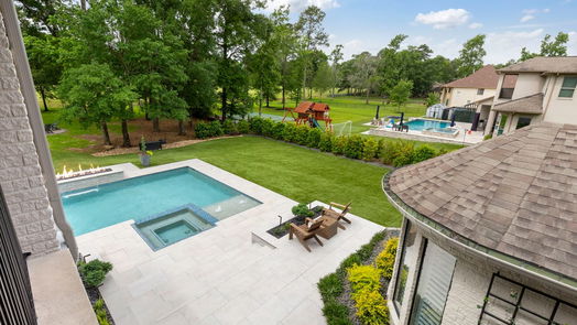Magnolia 2-story, 4-bed 10803 Clubhouse Circle-idx