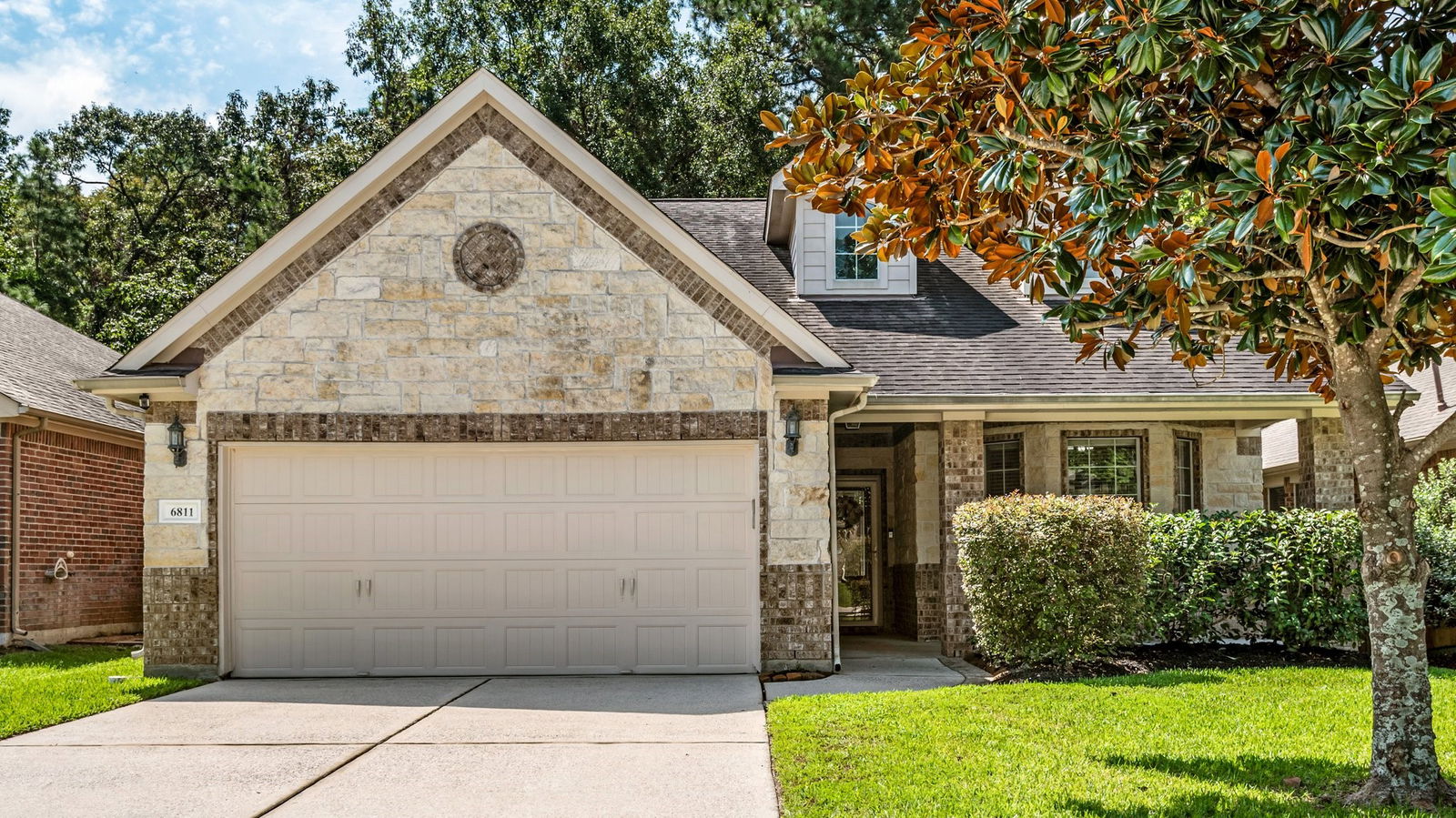 Magnolia 2-story, 3-bed 6811 Durango Creek Drive-idx