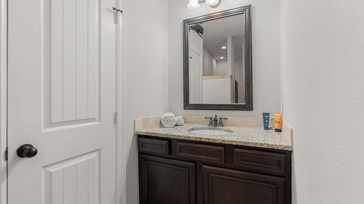 Magnolia 2-story, 4-bed 7203 Ponderosa Drive-idx