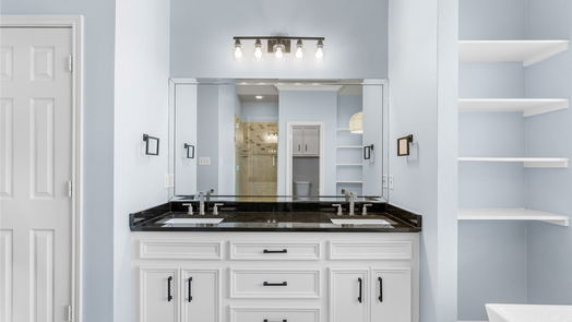 Magnolia 2-story, 4-bed 32430 Edgewater Drive-idx