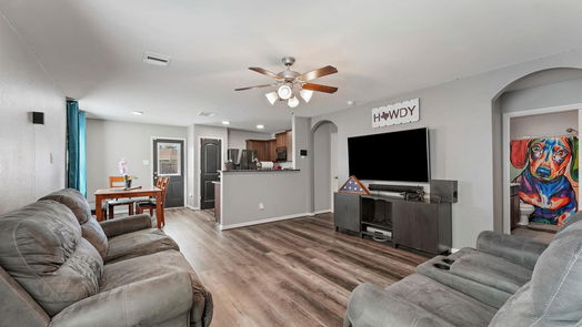 Magnolia 1-story, 3-bed 27010 Poets Drive-idx