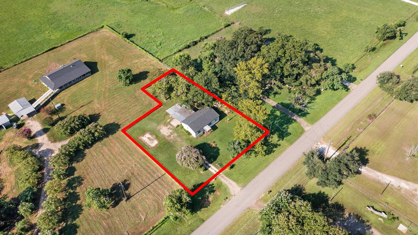 Magnolia 1-story, 3-bed 32843 Old Hempstead Road-idx