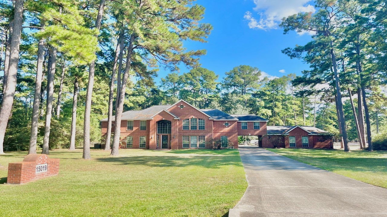 Magnolia 2-story, 6-bed 15019 Timbershire Court-idx