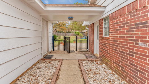 Magnolia null-story, 3-bed 33502 Comanche Trail-idx