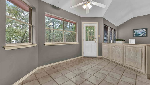 Stagecoach 1-story, 4-bed 16603 Surrey Lane-idx