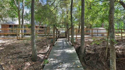 Stagecoach 1-story, 4-bed 16603 Surrey Lane-idx