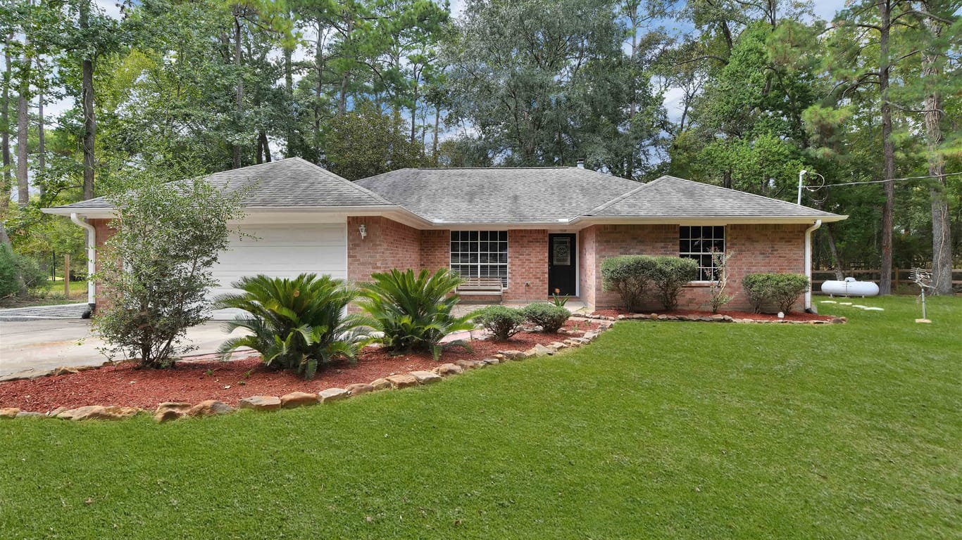 Stagecoach 1-story, 4-bed 16603 Surrey Lane-idx
