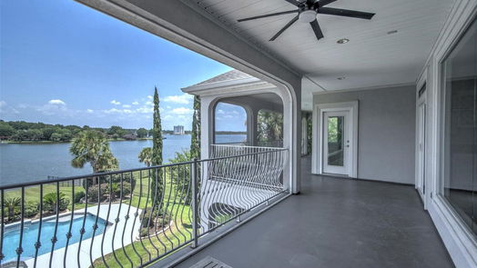 Conroe 2-story, 5-bed 18724 Palm Beach Blvd Boulevard-idx