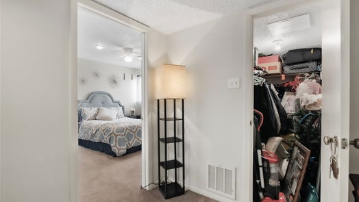 Conroe 2-story, 2-bed 12 April Hill-idx