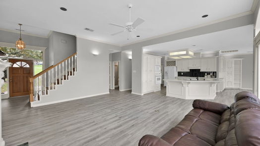 Conroe 2-story, 3-bed 140 Harbour Town Circle-idx