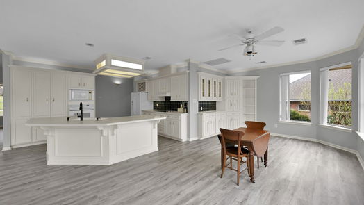 Conroe 2-story, 3-bed 140 Harbour Town Circle-idx