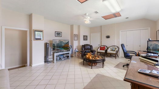 Conroe 2-story, 3-bed 142 Lakeside Drive-idx