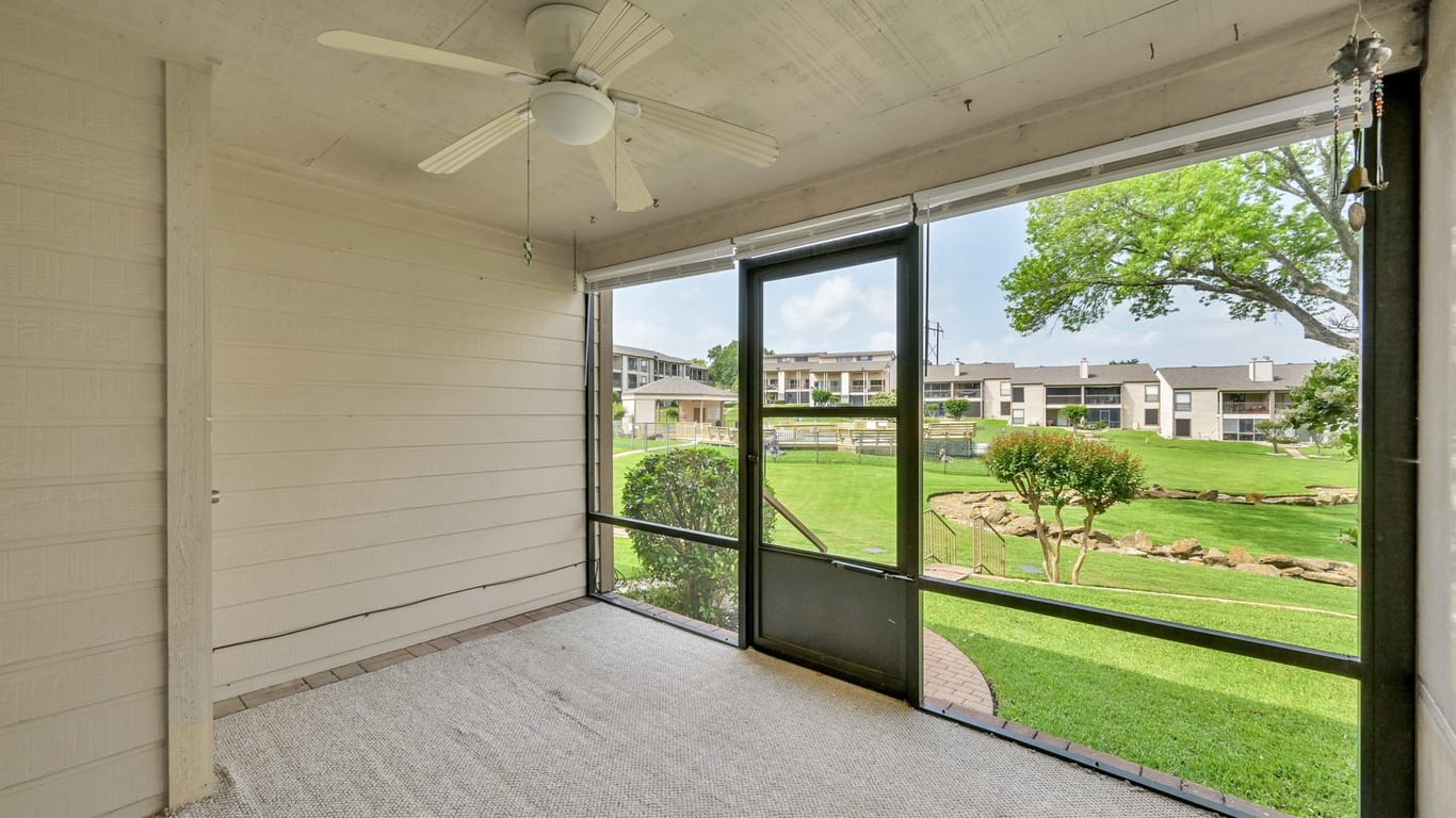 Conroe 1-story, 2-bed 102 Lakeview Terrace 102G-idx