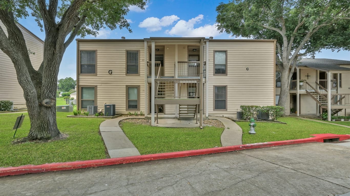 Conroe 1-story, 2-bed 102 Lakeview Terrace 102G-idx